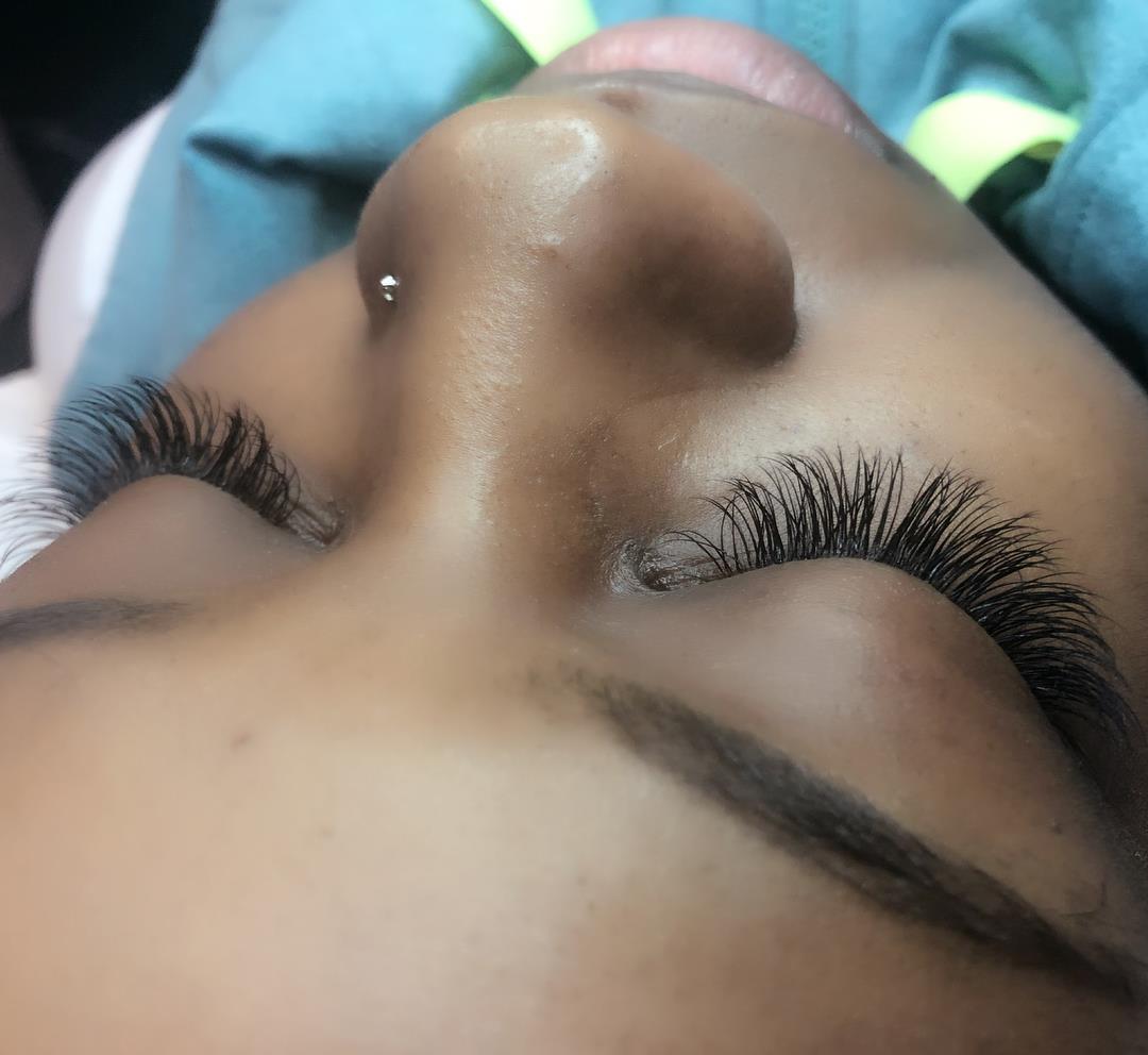 Classic & Volume Combo Lash Extension Course